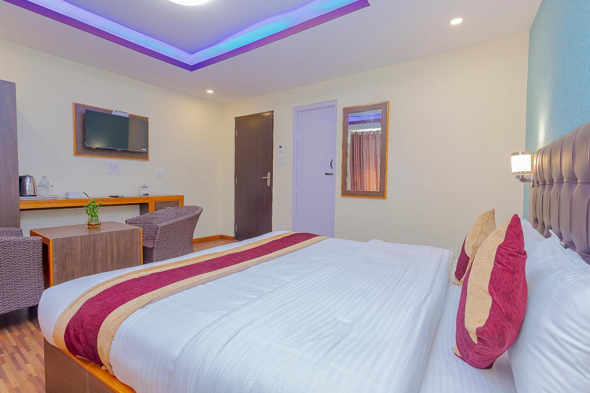 Oyo 798 Euphoria Inn Kathmandu Exterior foto