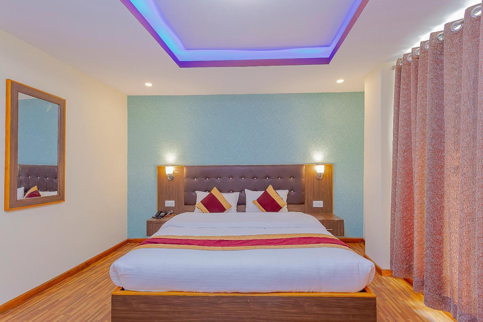 Oyo 798 Euphoria Inn Kathmandu Exterior foto